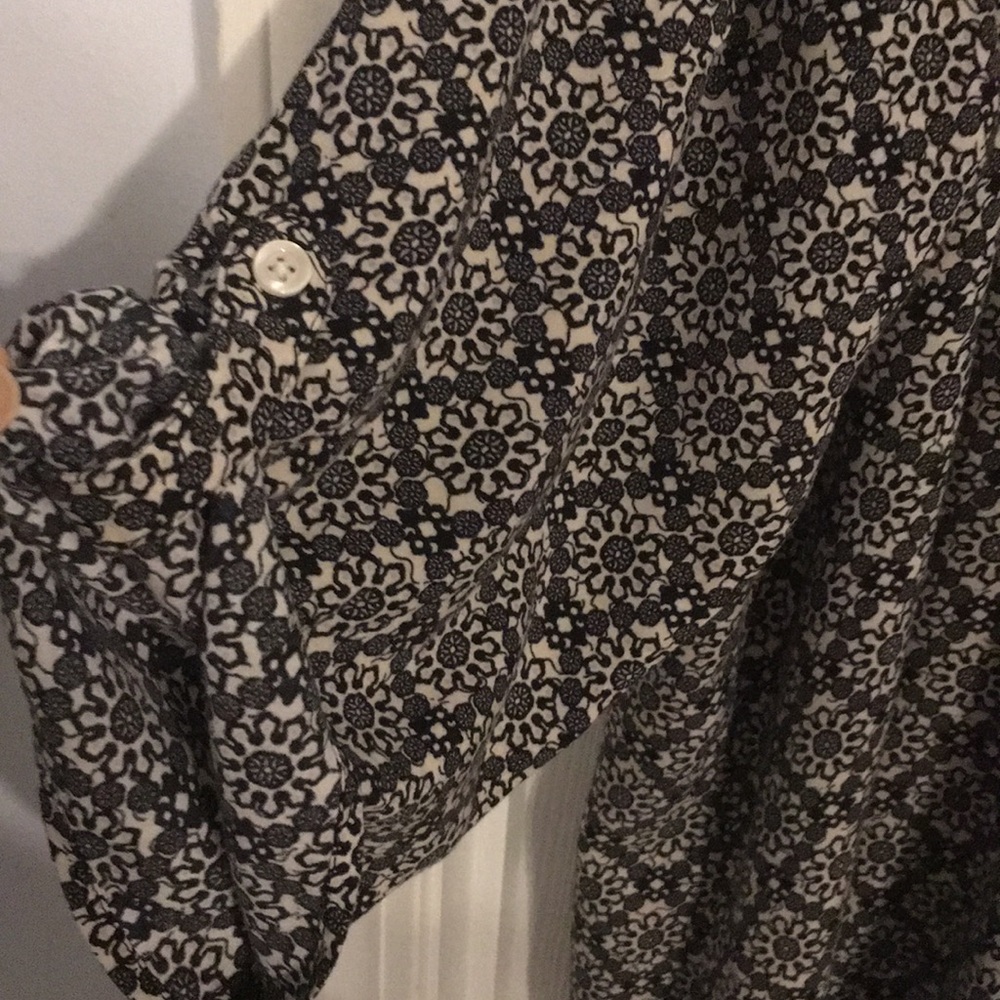 Blouse - Picture 8 of 8